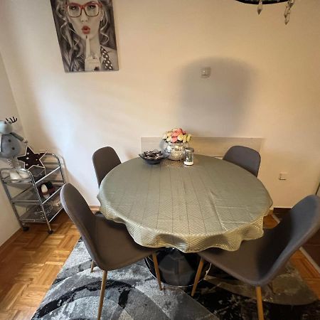Apartment Sweet Dreams-Close To Zoo,Dinamo Stadium And The City Center Zagreb Ngoại thất bức ảnh