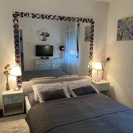 Apartment Sweet Dreams-Close To Zoo,Dinamo Stadium And The City Center Zagreb Ngoại thất bức ảnh