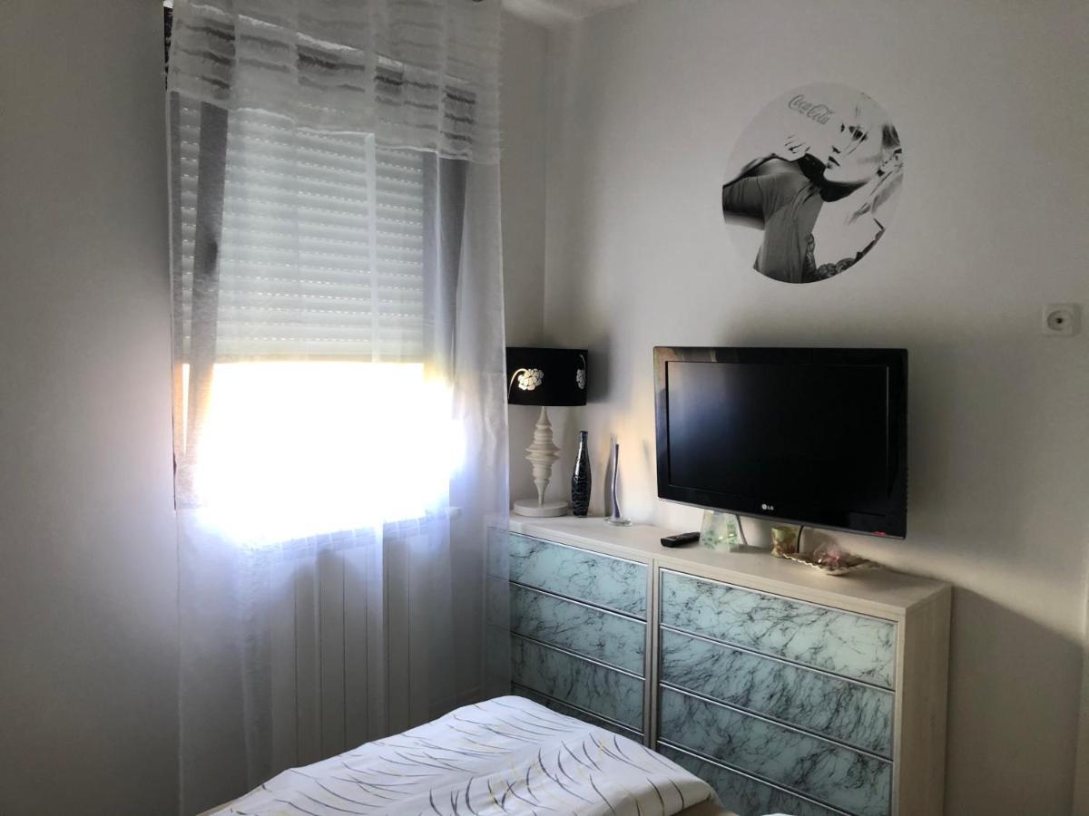 Apartment Sweet Dreams-Close To Zoo,Dinamo Stadium And The City Center Zagreb Ngoại thất bức ảnh