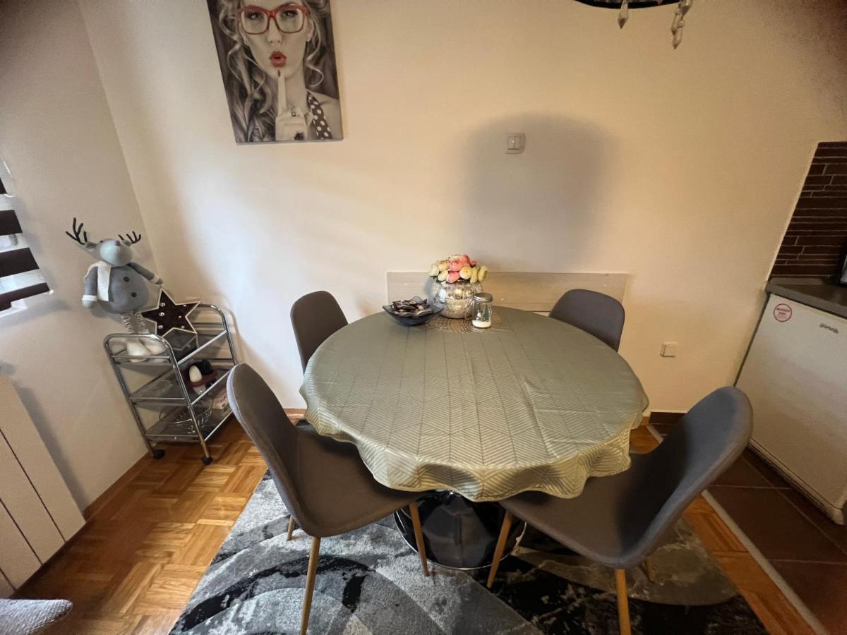 Apartment Sweet Dreams-Close To Zoo,Dinamo Stadium And The City Center Zagreb Ngoại thất bức ảnh